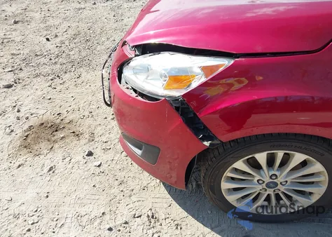 2017 Ford C-Max Energi Se from USA, damaged, VIN 1FADP5EU2HL104575